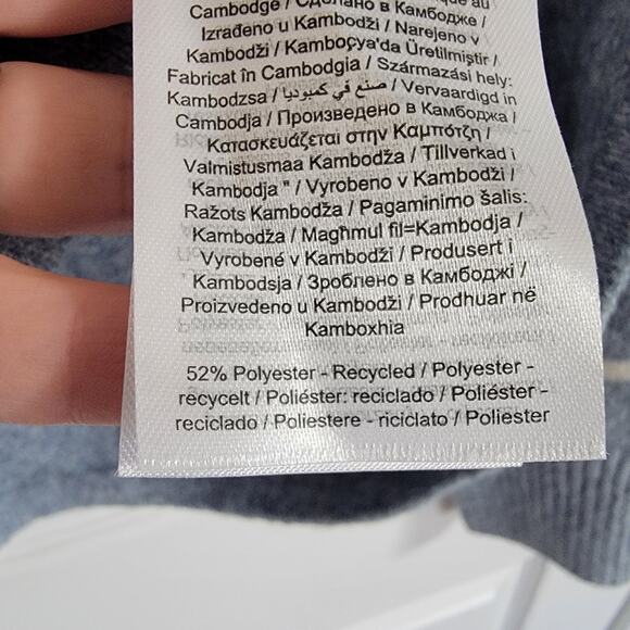 Nordsteoms Vera Moda V Neck Long Sleeve Sweater SOFT Blue Striped Womens S NWT - Picture 7 of 9